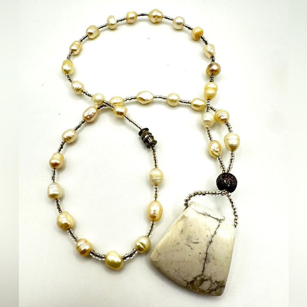 18" Marble, genuine pearl, glass seed bead necklace!